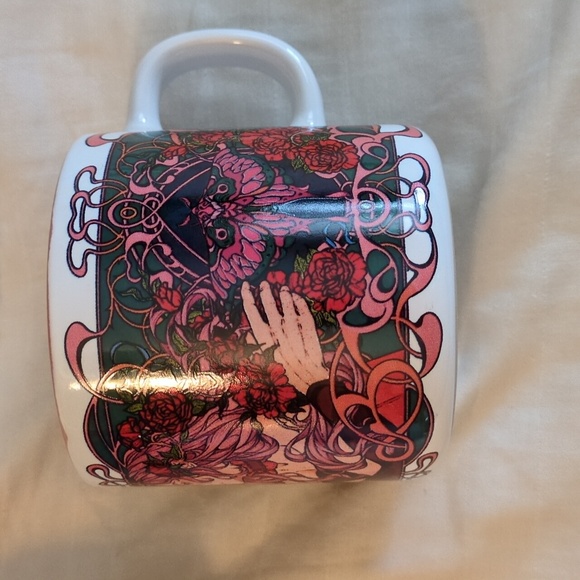 FairyLoot The Crimson Moth Mug - Picture 6 of 9